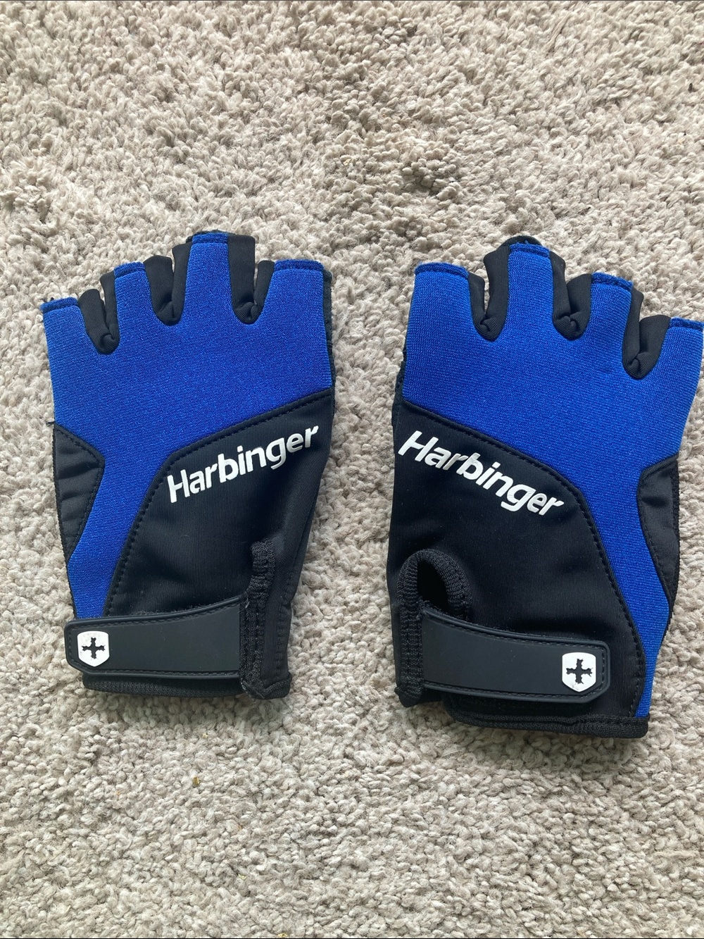 Harbinger Women’s Blue & Black Fingerless Weightlifting Gloves